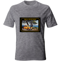 Camiseta Unisex de Algodón - Que La Vie Est Belle - (R.C Garcia)